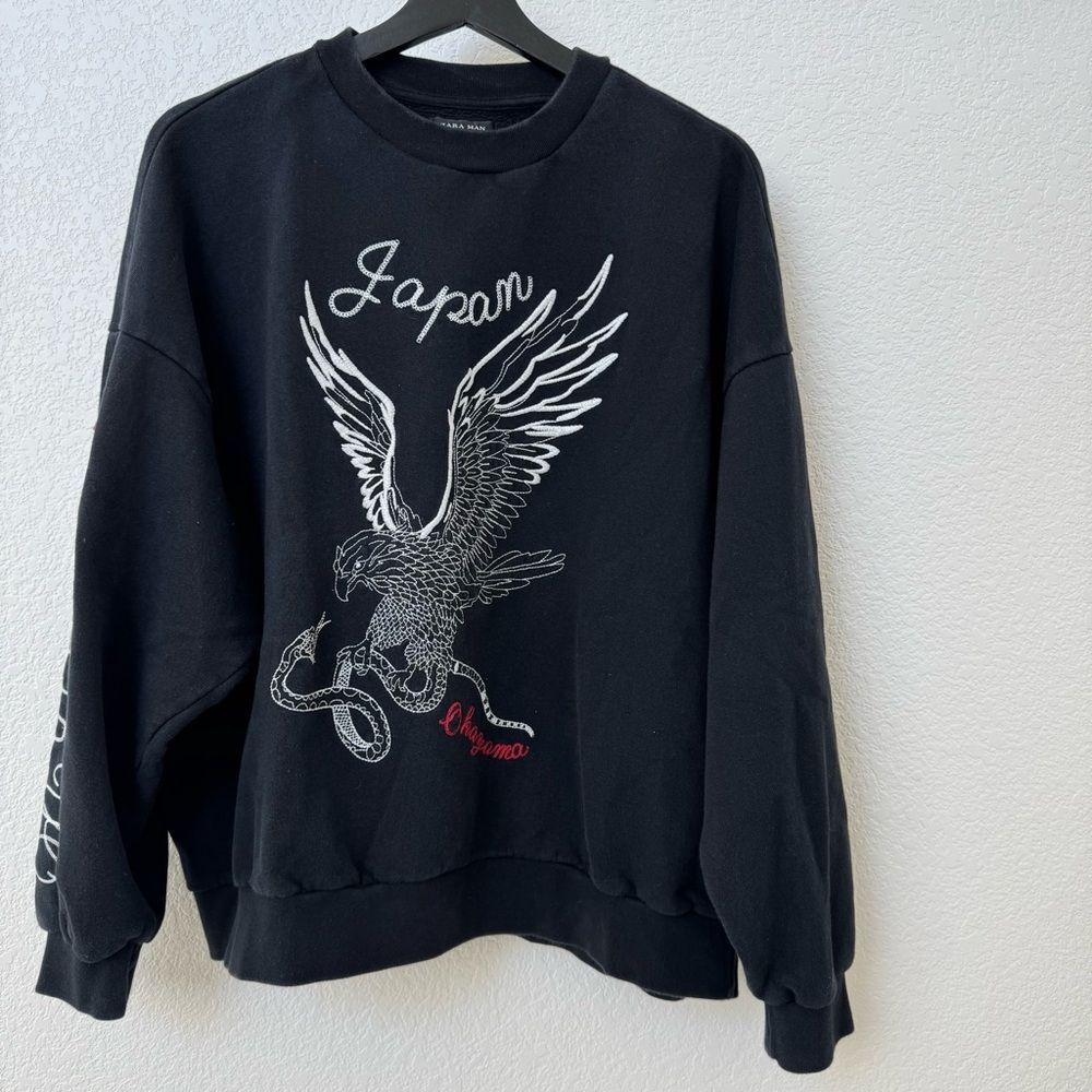 Zara Men's Black Pullover Crewneck Sweatshirt with Eagle and Snake Embroidery, M